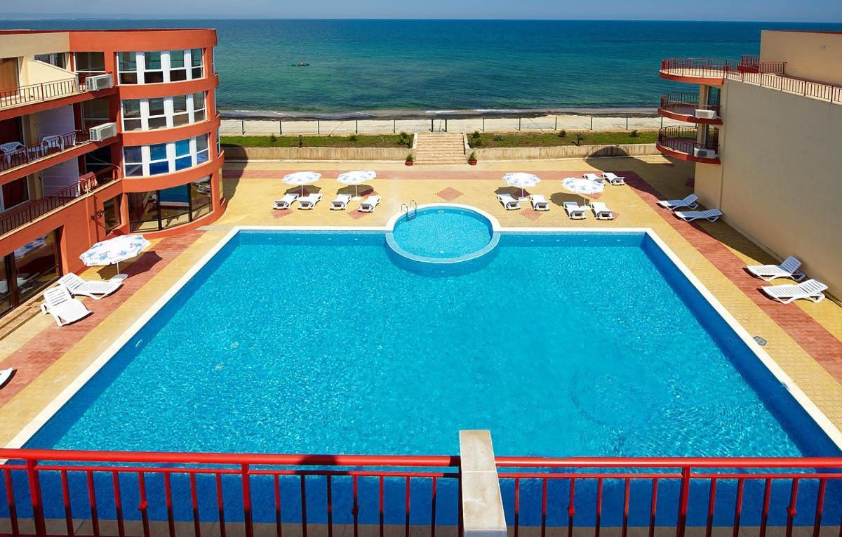 Complex Relax Pomorie All Inclusive Buitenkant foto